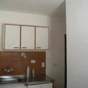 ALQUILO DEPARTAMENTO. B° Laprida. Part $ 280.000